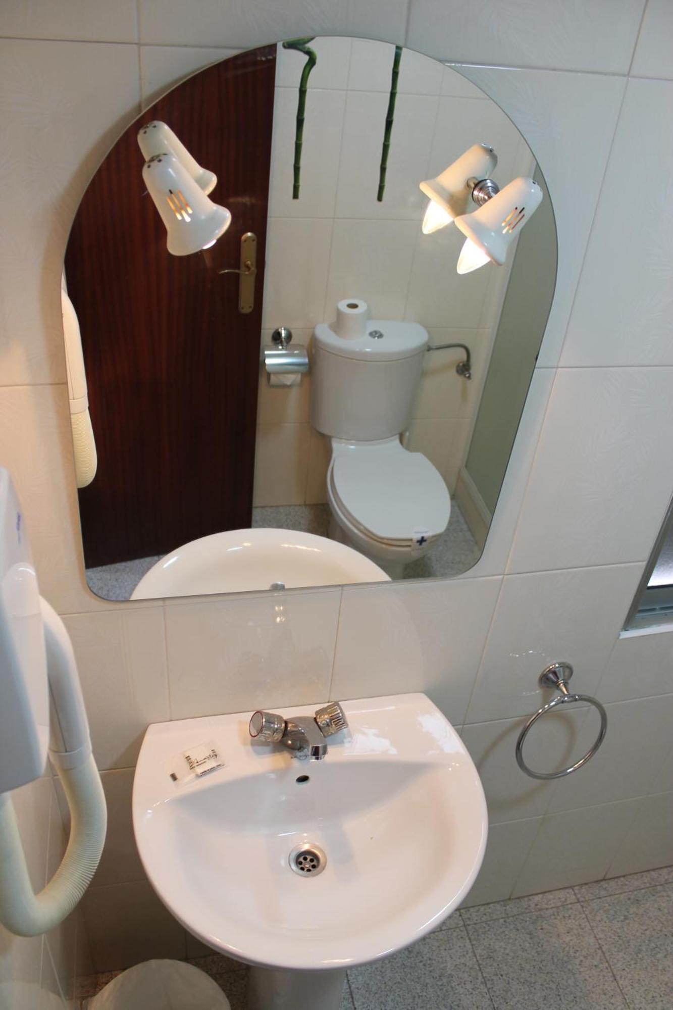 Hostal Amantes De Teruel Exterior photo